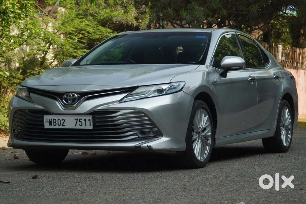 Toyota Camry Hybrid, 2021, Petrol