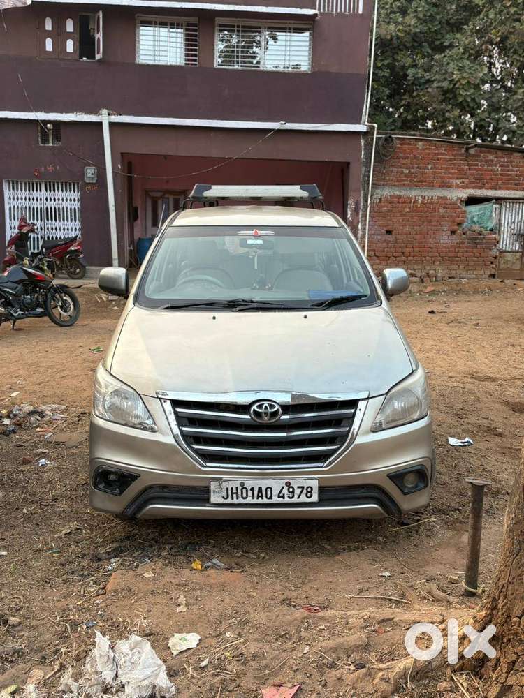 Toyota Innova 2011 Diesel Well Maintained