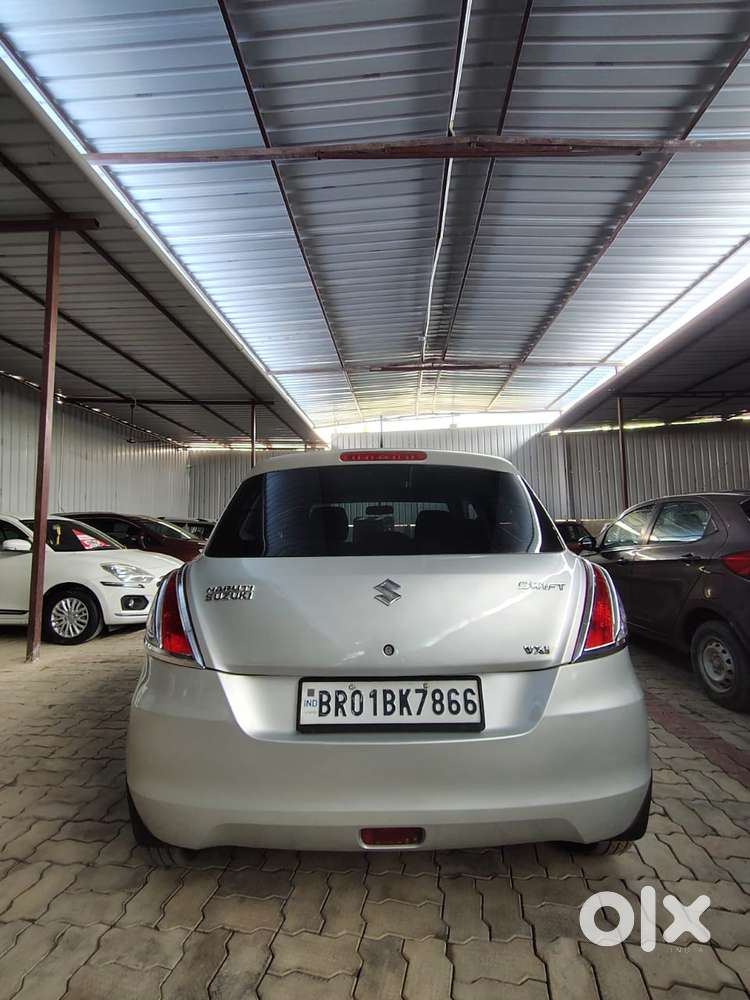 Maruti Suzuki Swift 1.2 Vxi (o), 2012, Petrol