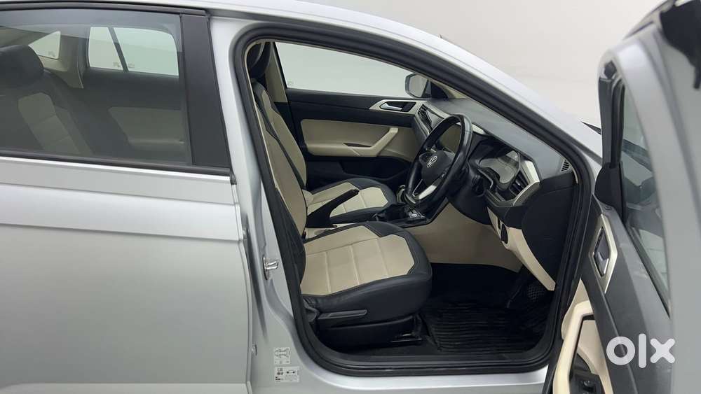 Volkswagen Virtus Highline Plus 1.0 Tsi At, 2022, Petrol
