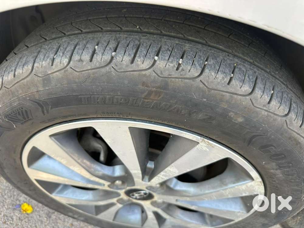 Hyundai Fluidic Verna 2014 Petrol 65800 Km Driven