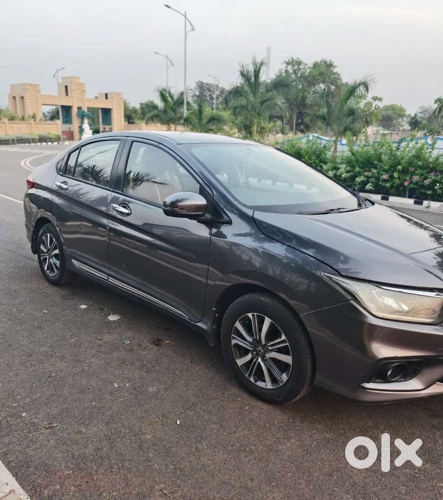 2017 Model Very Neatly Maintened Vehicle