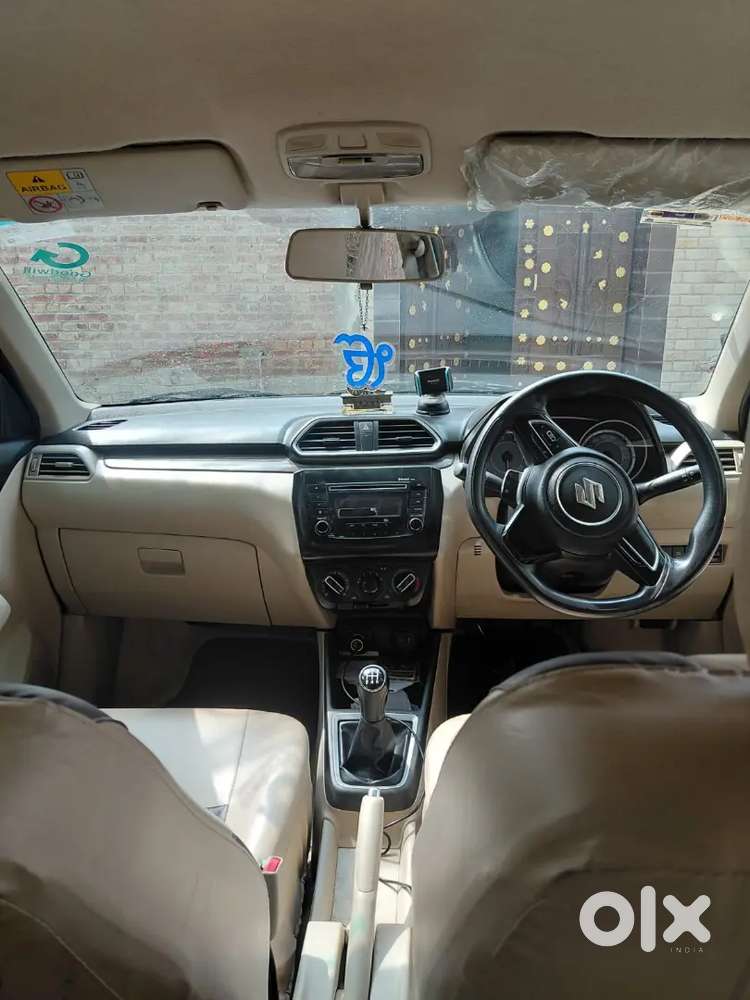 Maruti Suzuki Dzire 2021 Petrol 98500 Km Driven,