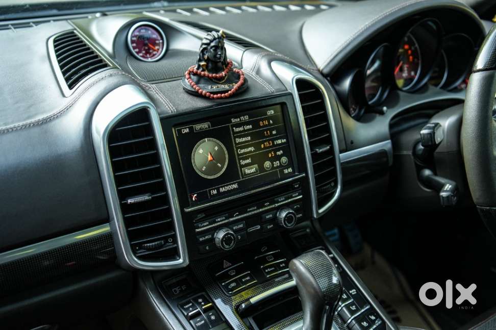 Porsche Cayenne Turbo, 2015, Petrol