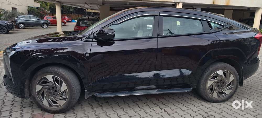 Mahindra Xev 9e Pack Three (top Model), 2025, Electric