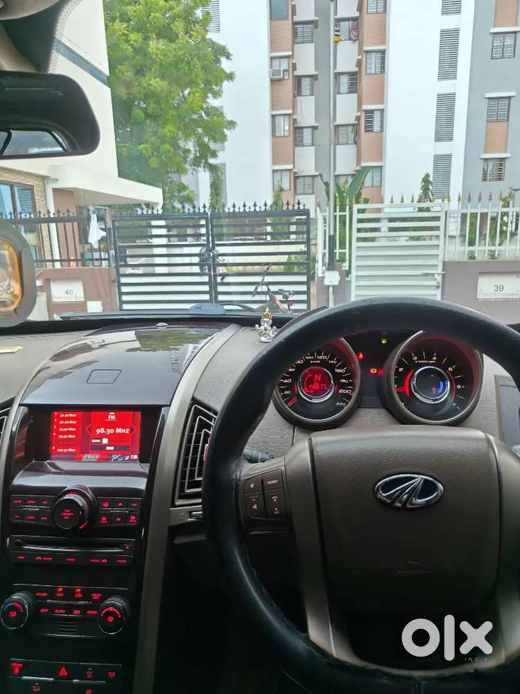 Mahindra Xuv500 2015 Diesel 166000 Km Driven