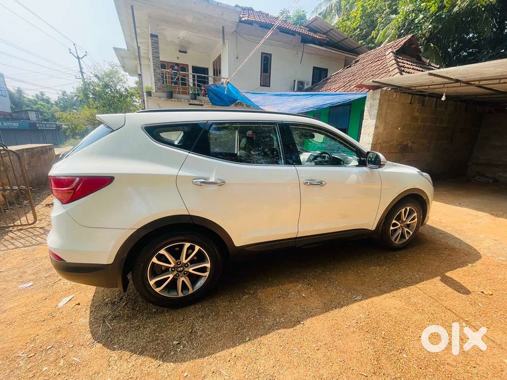 2014 Hyundai Santafe Diesel 4x 2 Automatic Hr Registered 168000kms