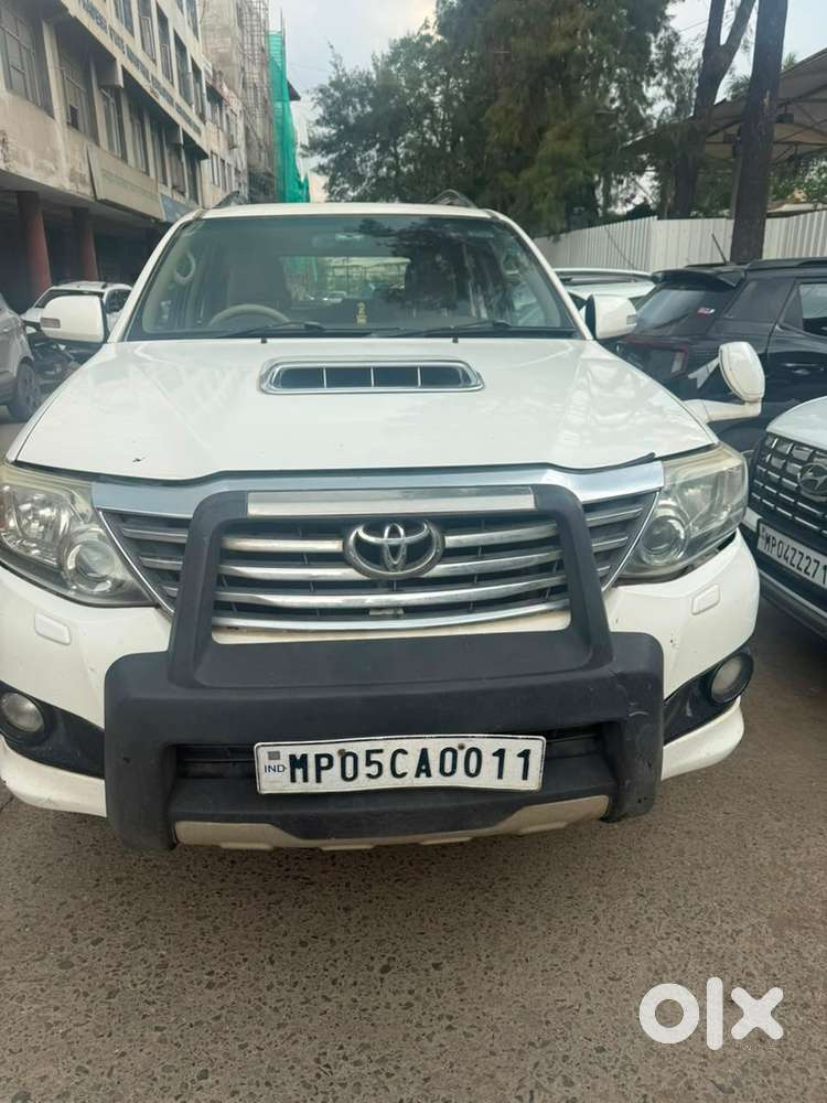 Toyota Fortuner Diesel 2012