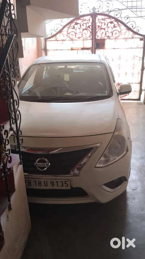 Nissan Sunny 2018