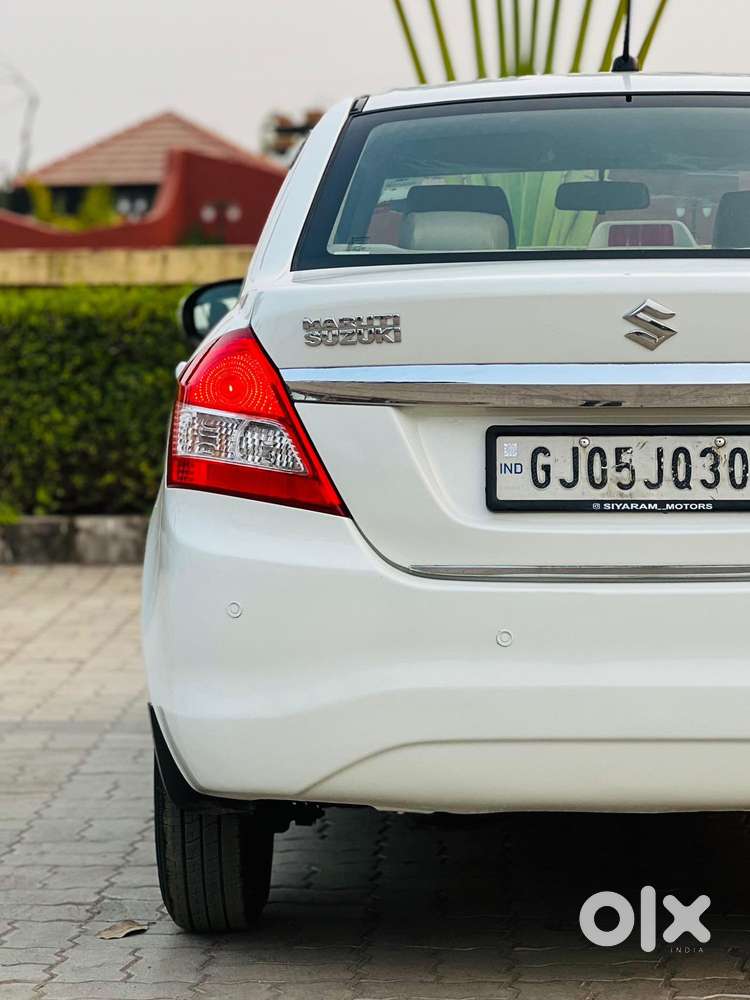 Maruti Suzuki Swift Dzire Vxi Optional, 2016, Petrol