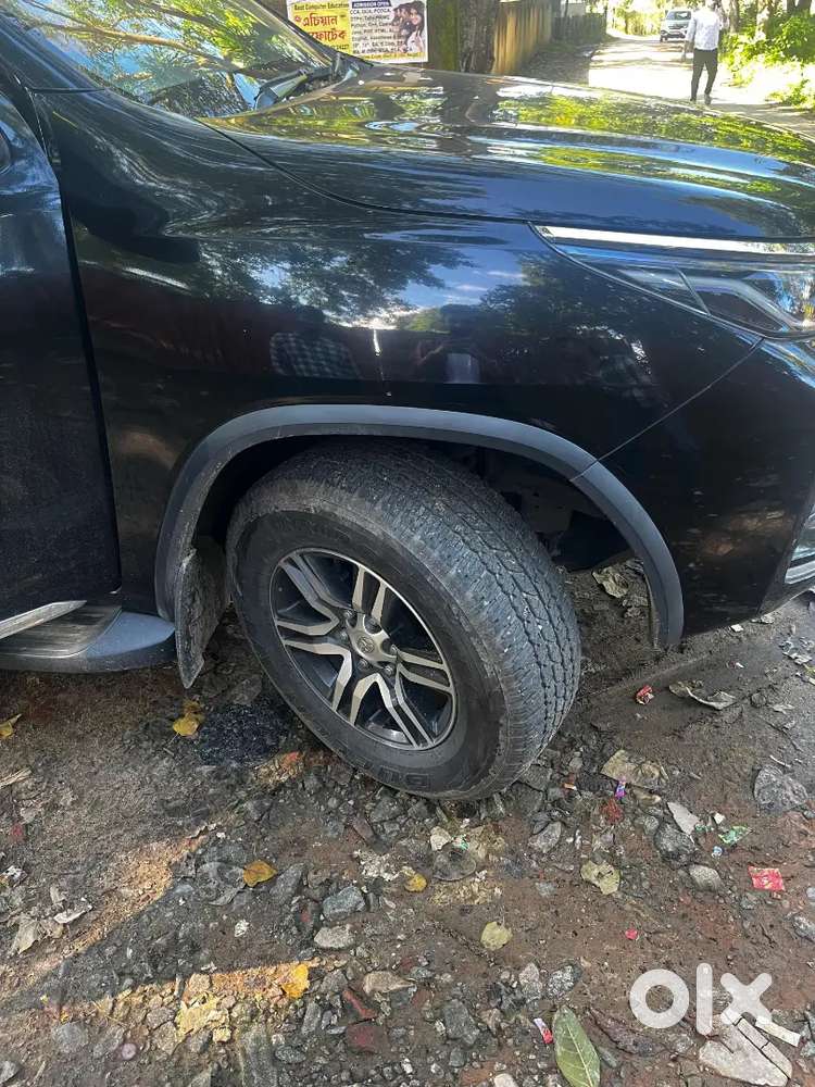 Toyota Fortuner Leader 2024