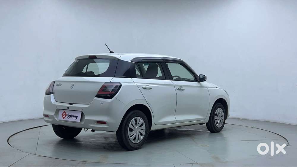 Maruti Suzuki Swift Vxi Optional, 2024, Petrol