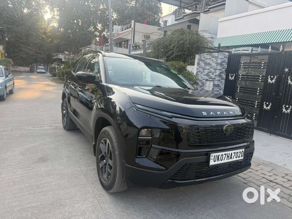 Tata Safari Diesel 2025 Dark Edition Automatic
