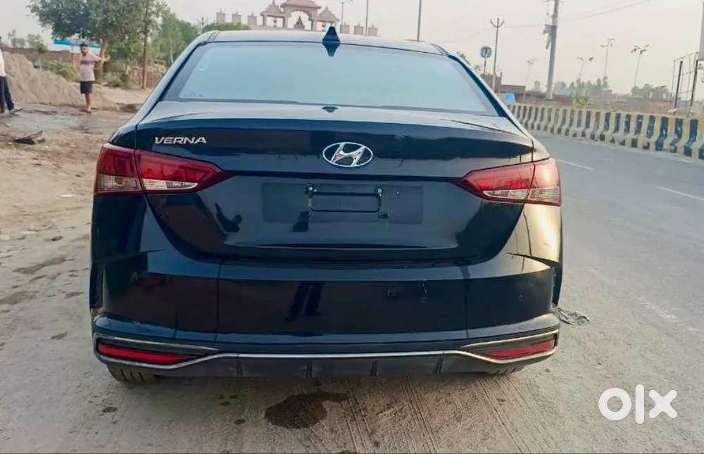 Hyundai Verna 2022 Petrol 23000 Km Driven