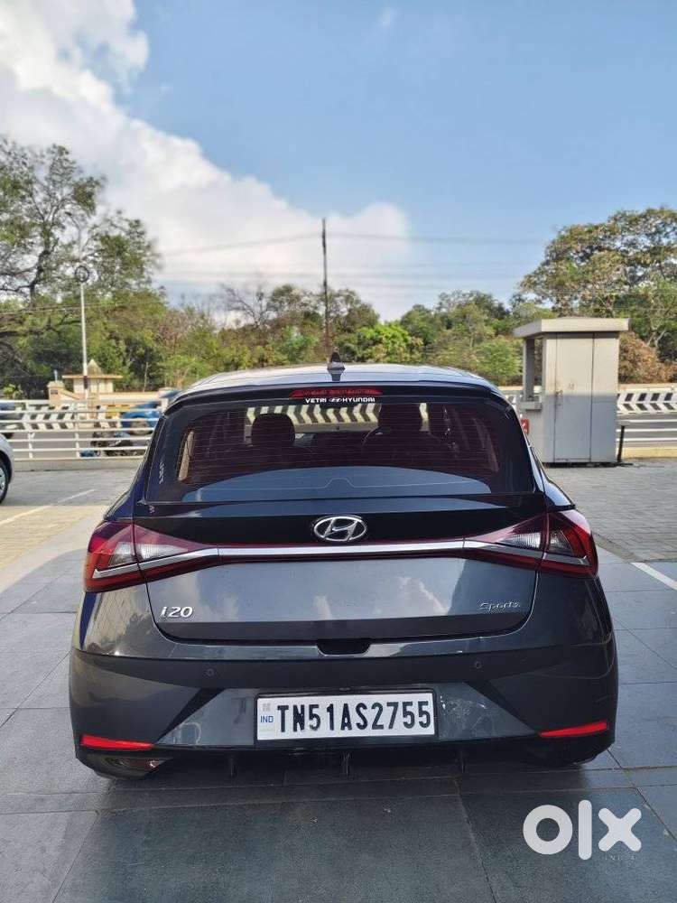 Hyundai I20 Sportz 1.2 Ivt, 2023, Petrol