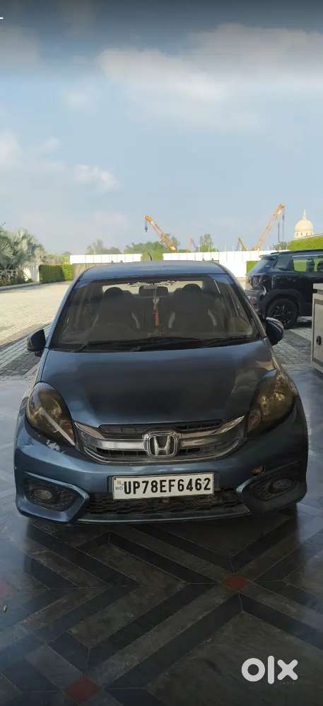 Ungent Sale Honda Amaze 2016