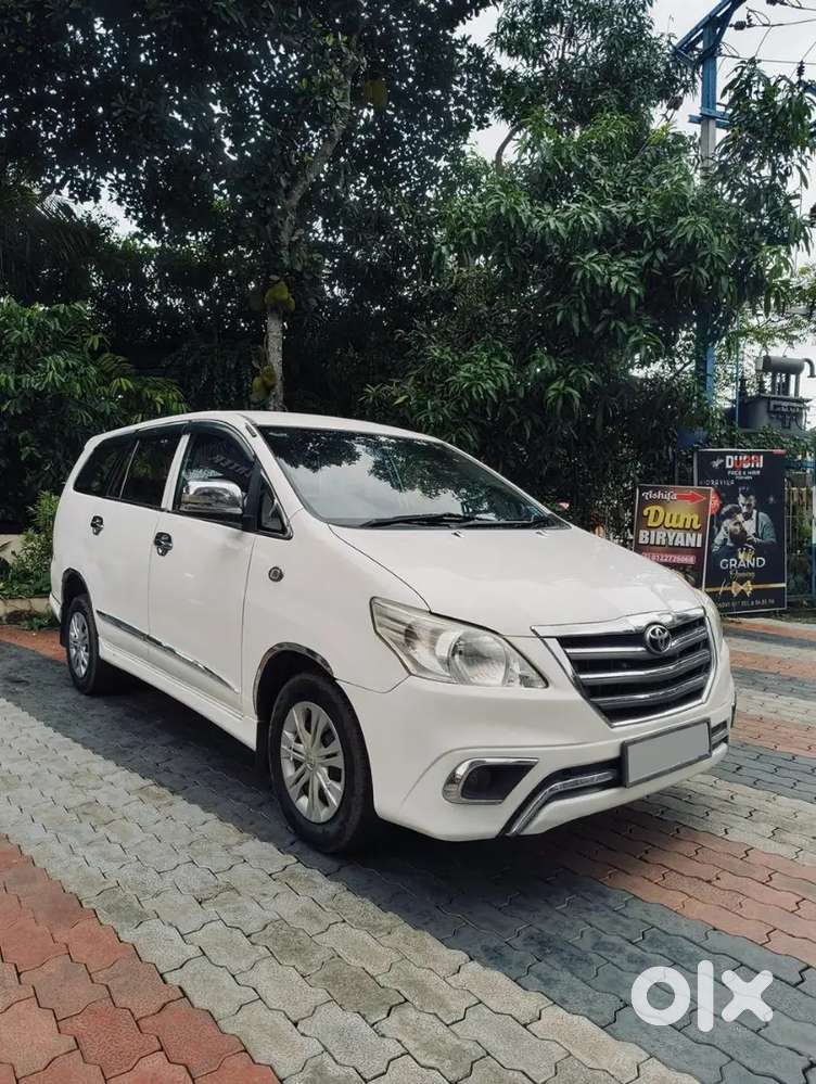 Toyota Innova 2015 Original Kerala