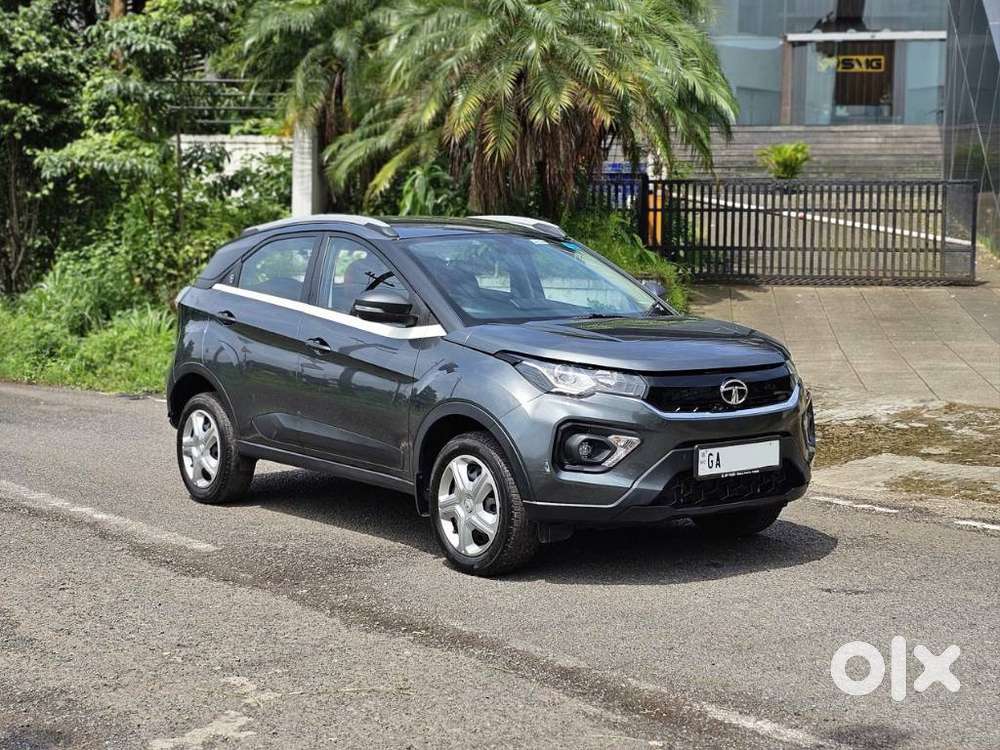 Tata Nexon 1.2 Revotron Xm (s), 2023, Petrol