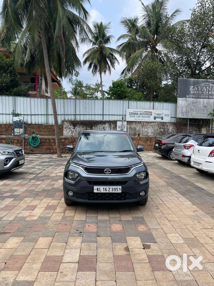 Tata Punch Camo Accomplished Mt, 2022, Petrol