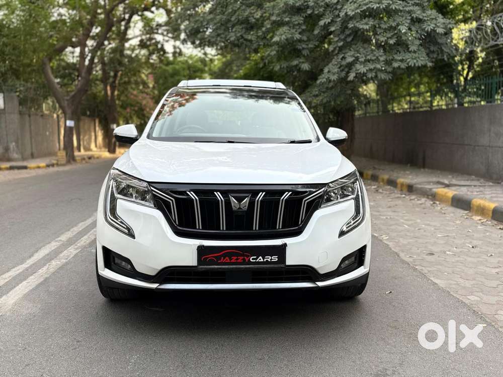 Mahindra Xuv700 2.0 Ax 3 Petrol At 5 Str, 2022, Petrol