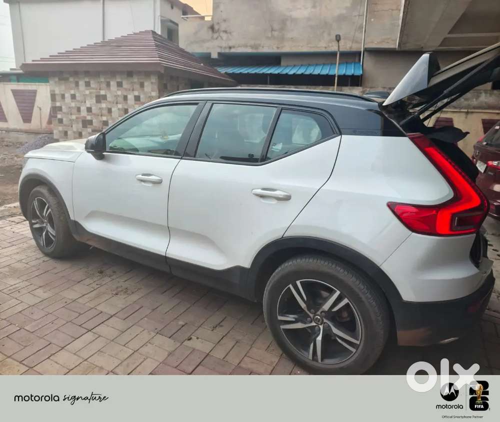 Volvo Xc 40 Well Maintained I Want To Sell My Car