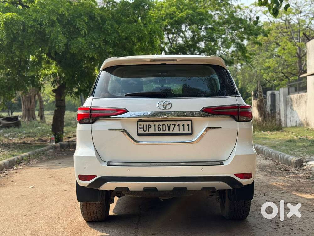 Toyota Fortuner [2021-ongoing] 2.8 2wd Diesel Mt, 2023, Diesel