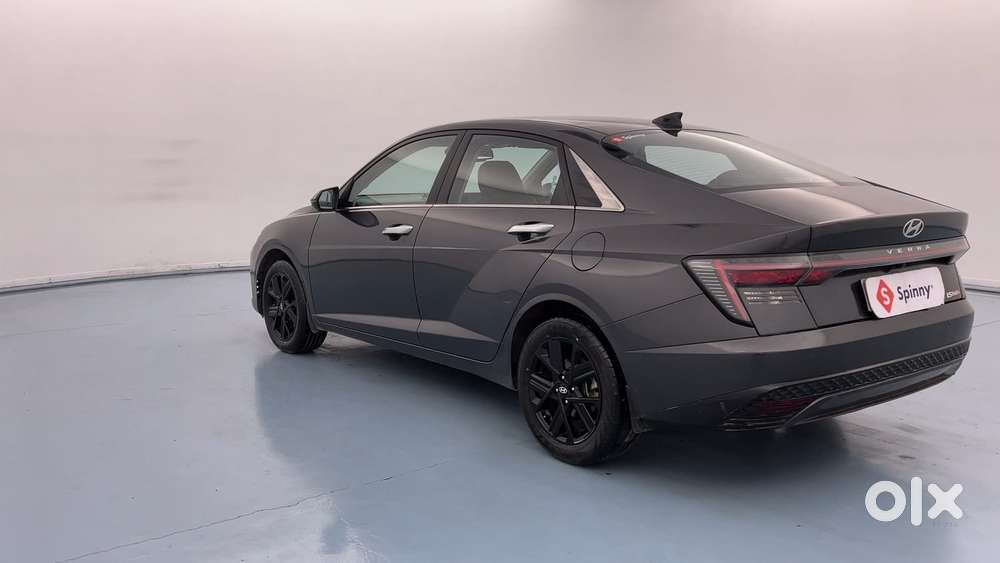 Hyundai Verna 1.5 Sx (o) Turbo Petrol Dct, 2023, Petrol