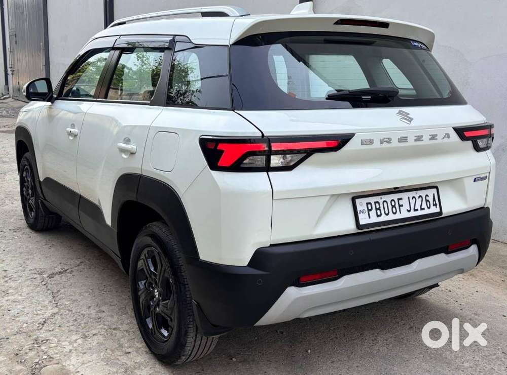 Maruti Suzuki Brezza, 2024, Petrol