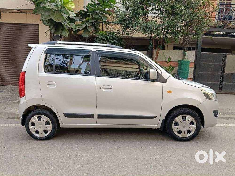 Maruti Suzuki Wagon R Stingray Vxi Optional, 2017, Petrol