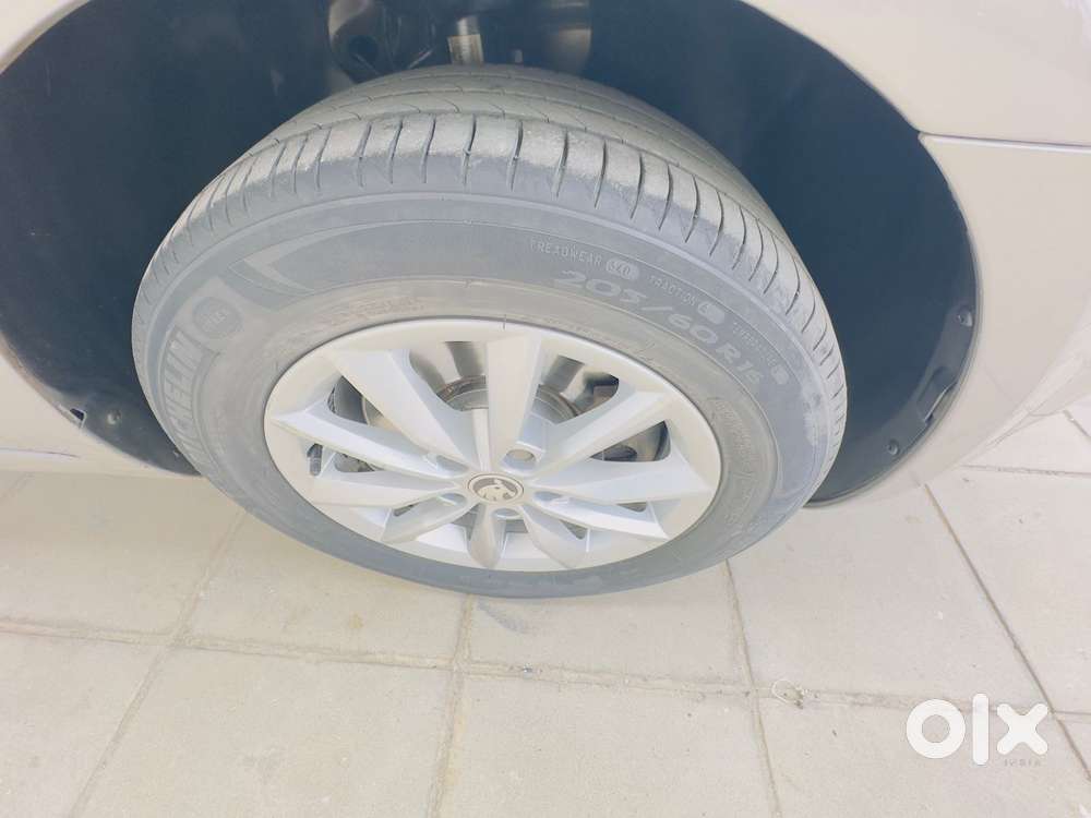 Skoda Octavia 2013-2017 Elegance 1.8 Tsi At, 2015, Petrol