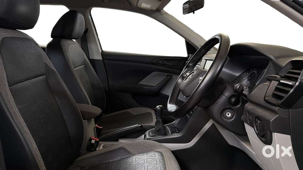 Skoda Kushaq 1.0 Tsi Active, 2023, Petrol