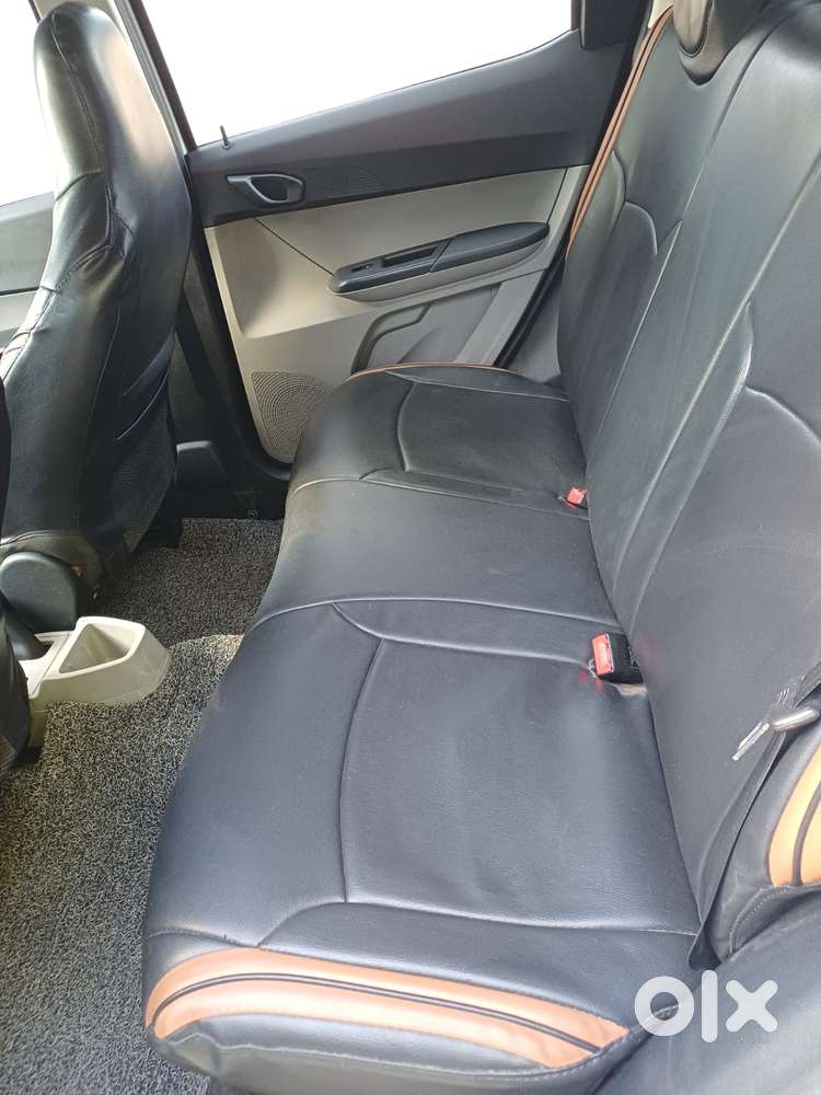 Tata Tiago 1.2 Revotron Xt (o), 2016, Petrol
