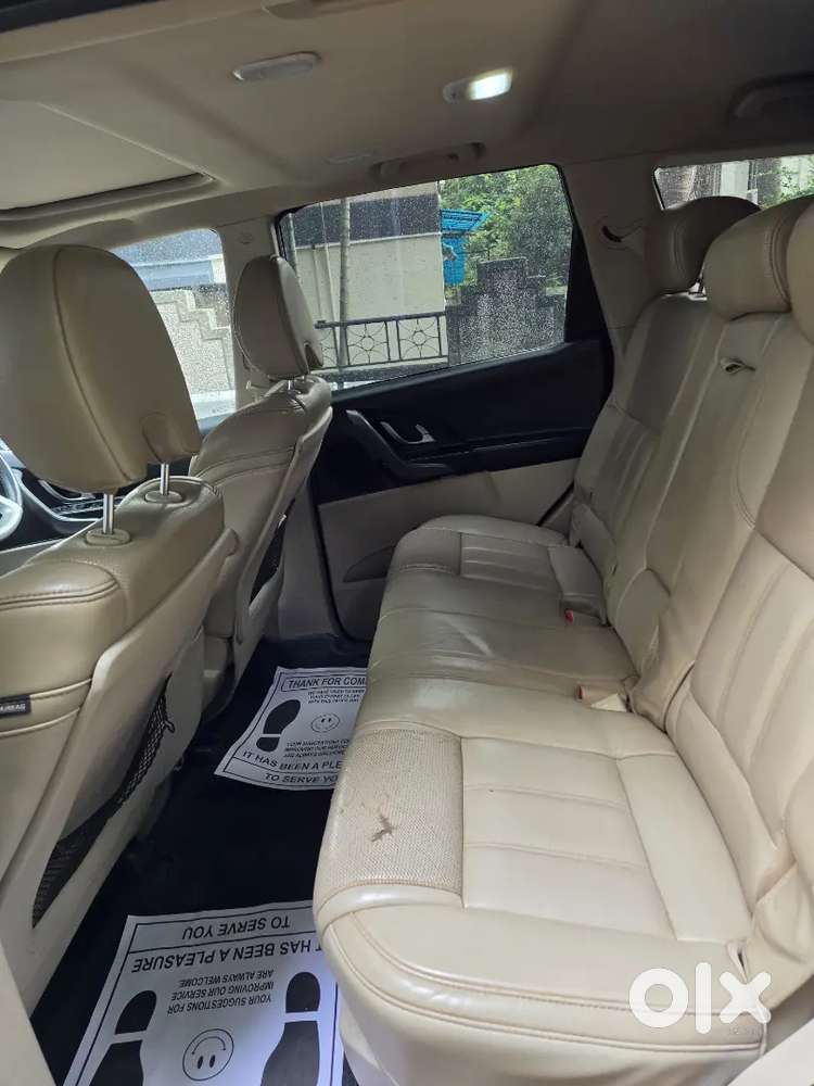 Mahindra Xuv500 2.2 2017 (top Model)