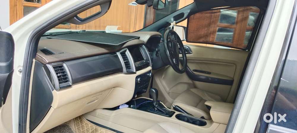 Ford Endeavour 3.2 Titanium At 4x4, 2017, Diesel