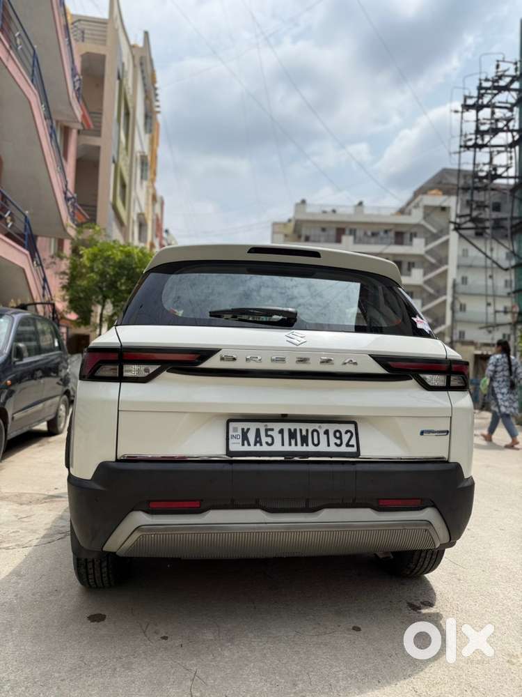 Maruti Suzuki Brezza 2024 Car