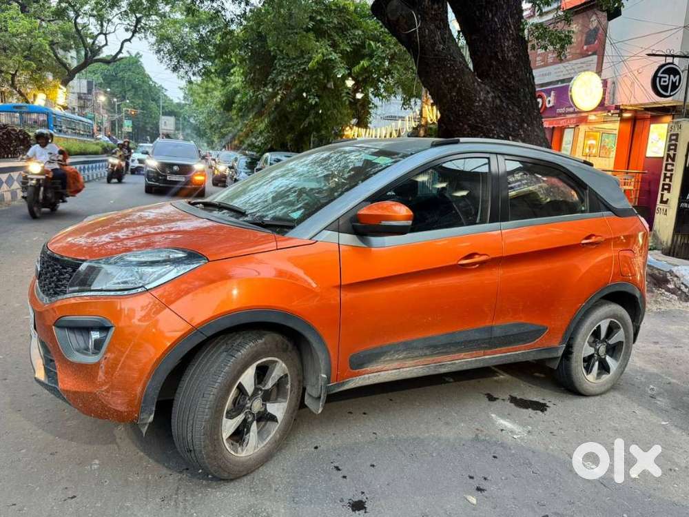 Tata Nexon 1.2 Revotron Xza Plus, 2019, Petrol