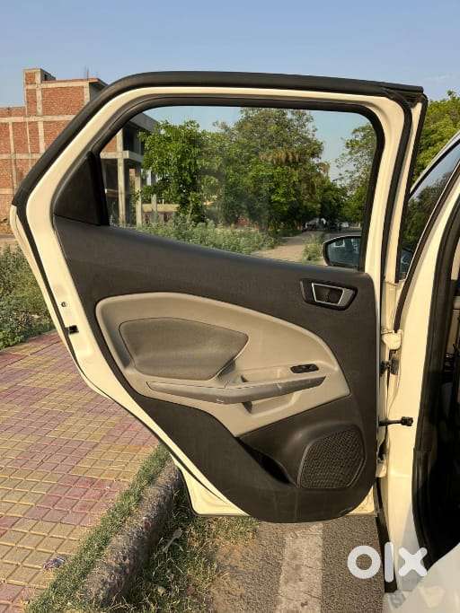 Ford Ecosport [2013-2015] 1.5 Titanium Tdci, 2015, Petrol