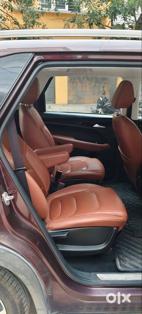 For Sale – Mg Hector Plus Sharp Hybrid Automatic (2022), Price:11.95l