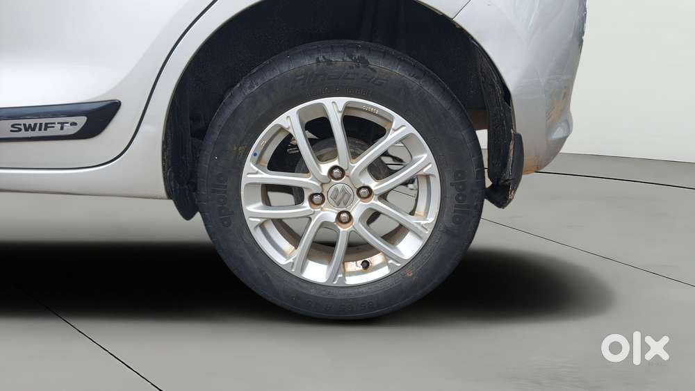 Maruti Suzuki Swift 1.3 Zxi, 2020, Petrol
