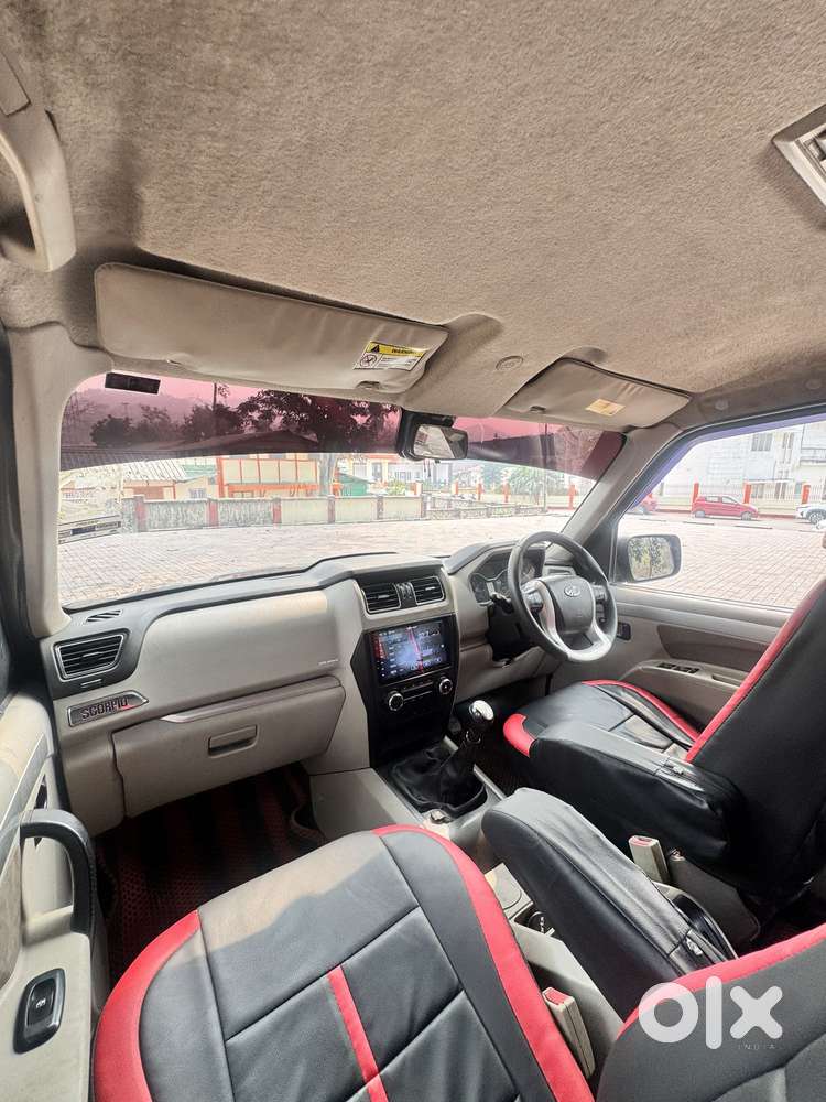 Mahindra Scorpio S10, 2015, Diesel