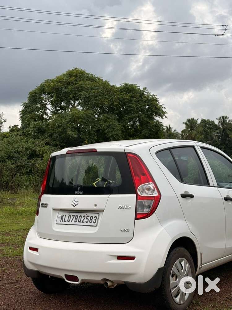 Maruti Suzuki Ritz Petrol Manual 2012
