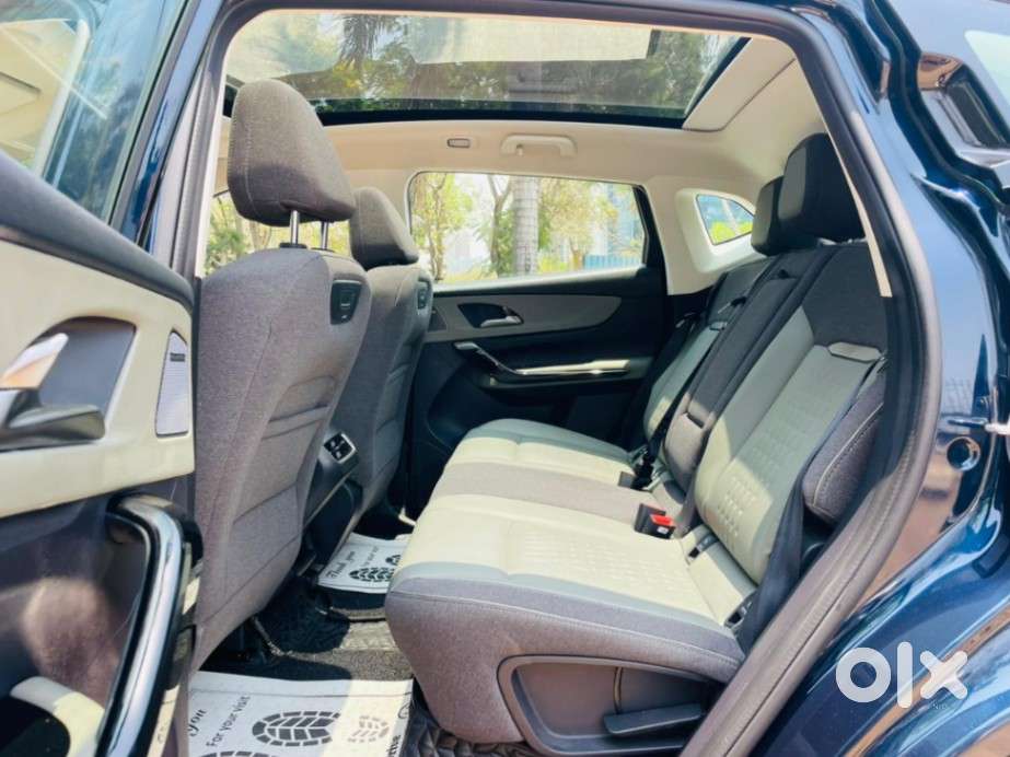Mahindra Xev 9e Pack Two, 2025, Electric