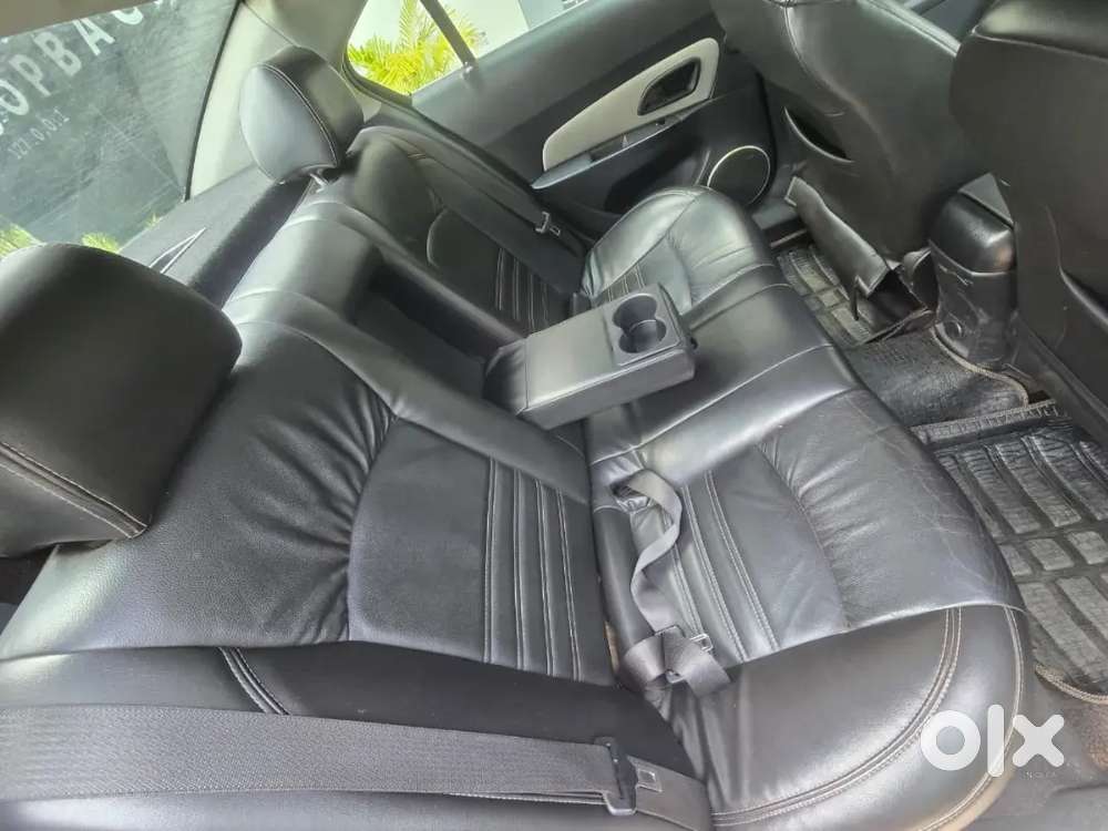 Chevrolet Cruze 2012 Diesel – Manual  ₹3,00,000