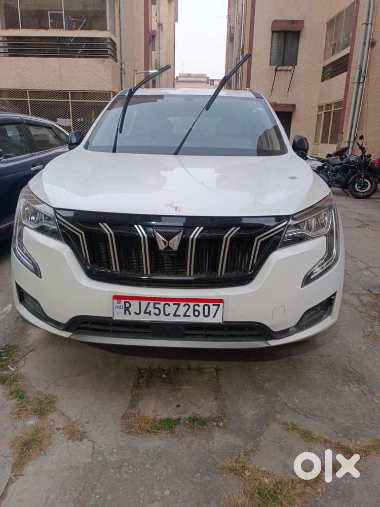 Mahindra Car