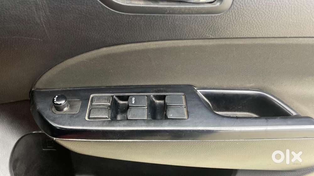 Maruti Suzuki Swift Vxi, 2014, Petrol