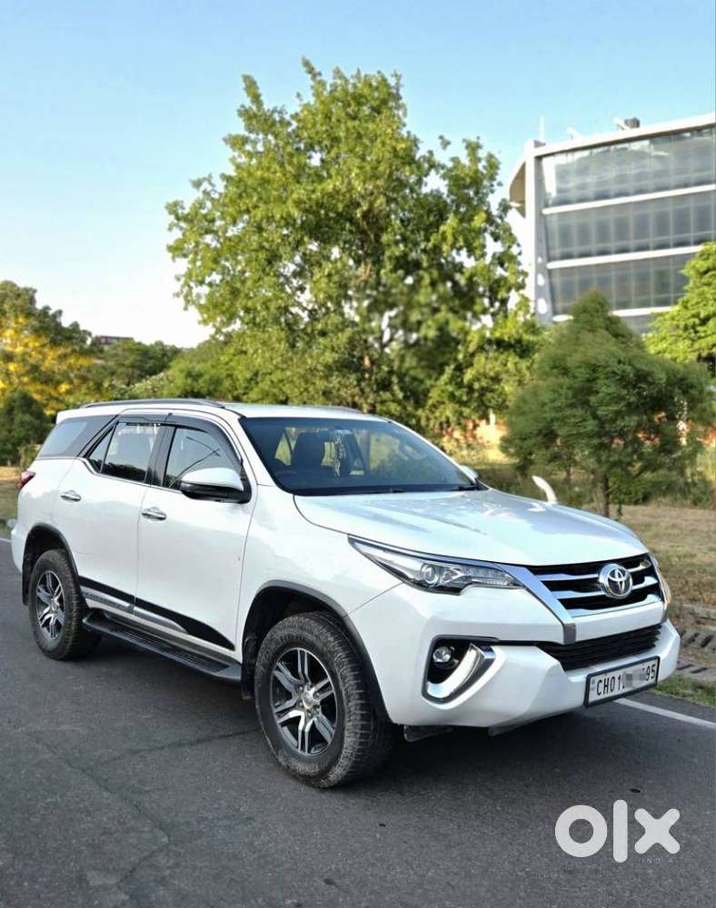 Toyota Fortuner 4x2 At 2.8 Diesel, 2017, Diesel