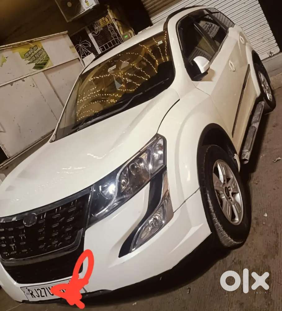 Mahindra Xuv500 2016 Diesel 96400 Km Driven