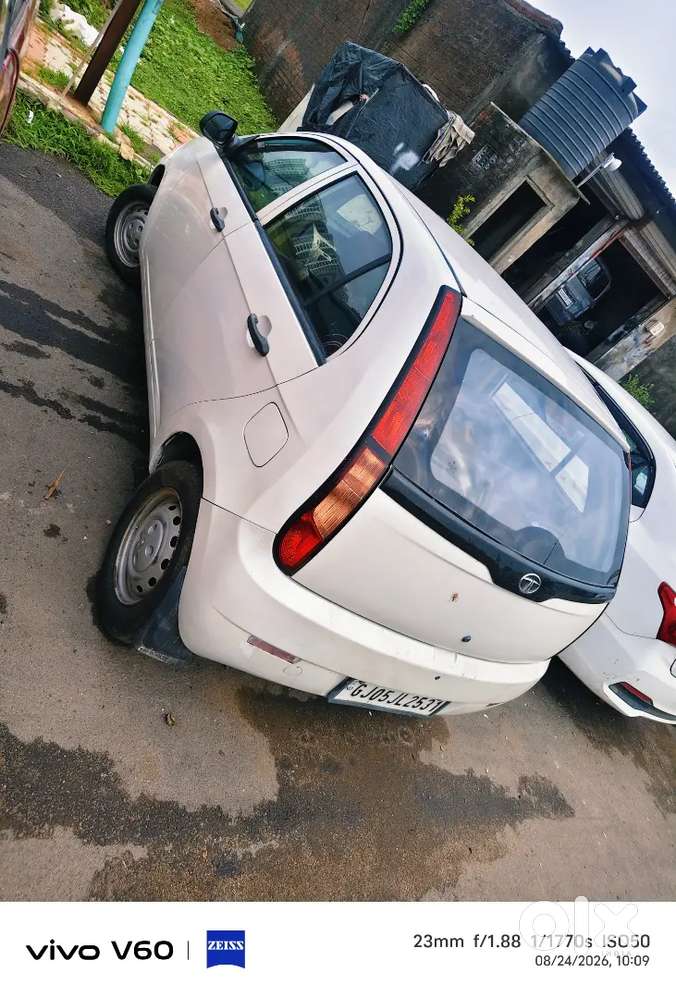 Tata Indica Vista Quadrajet Ls 2015