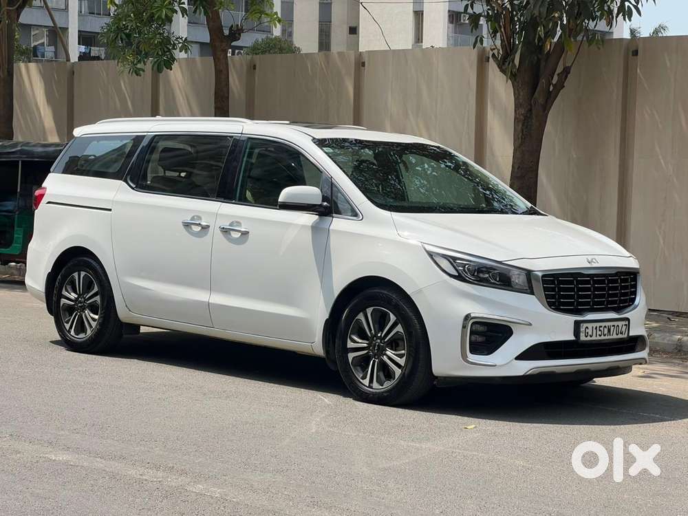 Kia Carnival Limousine Plus 7 Str, 2022, Diesel