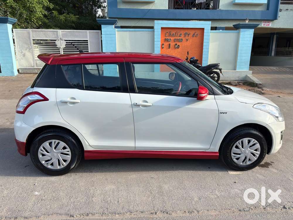 Maruti Suzuki Swift Vxi Optional, 2015, Petrol